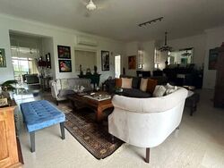 Pinewood Gardens (D10), Condominium #571189411
